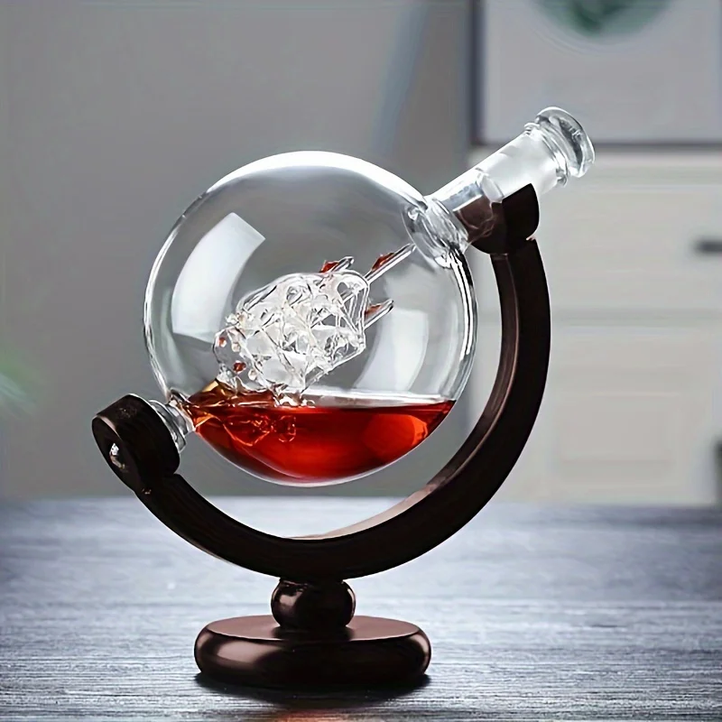 Globe Shaped Whiskey Decanter  - Bitters Bottle Set avaliação e preço